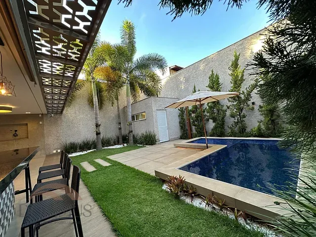 Casa 3 quartos e 4 banheiros, à venda, no bairro Cariru em Ipatinga