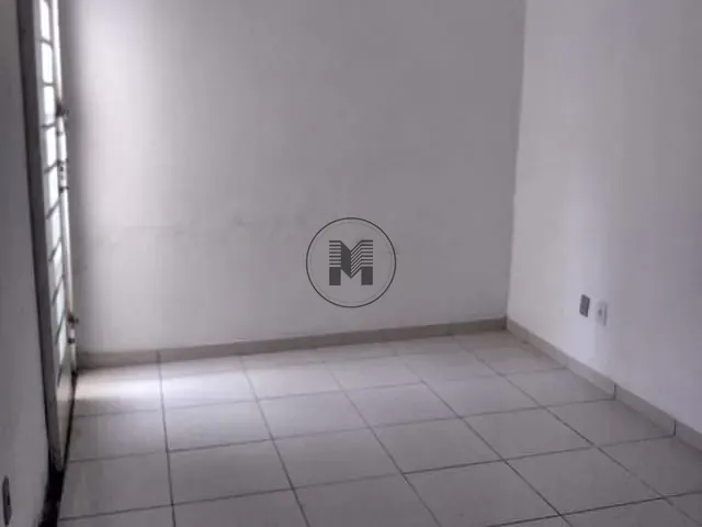 Casa com 180m², à venda, no bairro Parque das Árvores em Guaratinguetá