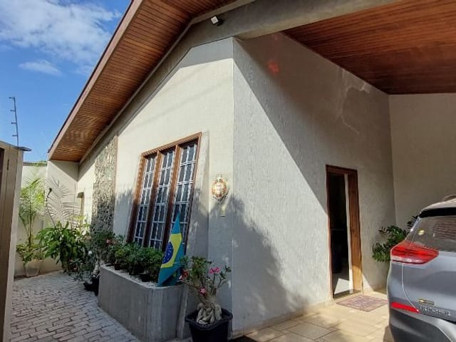 Casa com 447m² 4 quartos e 4 banheiros, à venda, no bairro Vila Germano em Birigüi