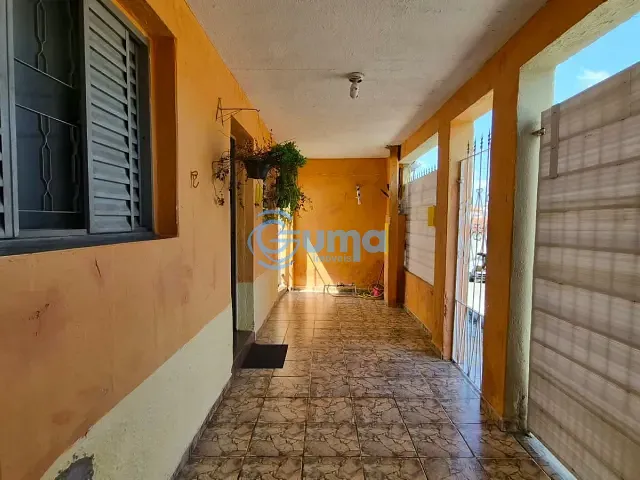 Casa com 136m² 2 quartos e 2 banheiros, à venda, no bairro Jardins em Bragança Paulista