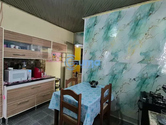 Casa com 136m² 2 quartos e 2 banheiros, à venda, no bairro Jardins em Bragança Paulista