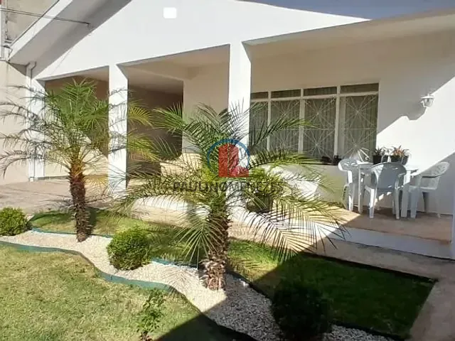 Casa com 319m² 3 quartos e 1 banheiro, à venda, no bairro Vila Louricilda em Americana