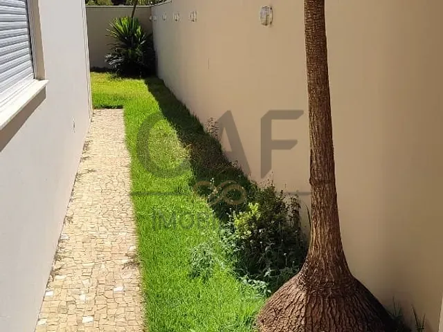 Casa com 360m² 3 quartos e 4 banheiros, à venda, no bairro Centro em Jaguariúna