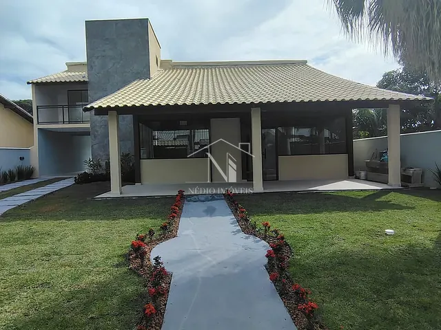 Casa 3 quartos e 1 banheiro, à venda, no bairro Itapeba em Maricá