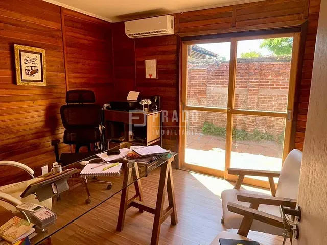 Casa 3 quartos e 3 banheiros, à venda, no bairro Laranjal em Pelotas