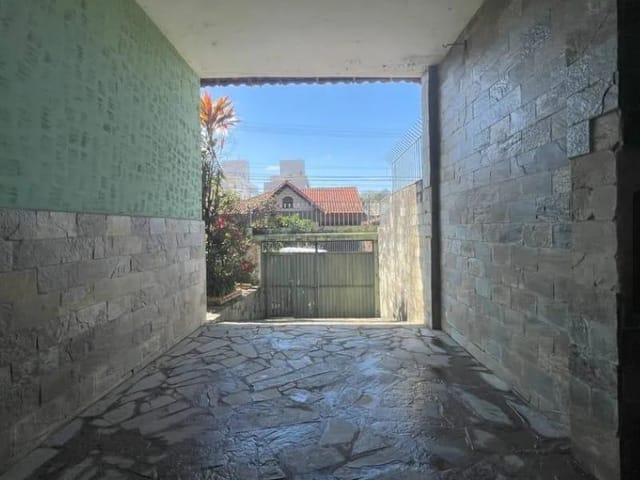 Casa 3 quartos e 1 banheiro, à venda, no bairro Itapoã em Belo Horizonte