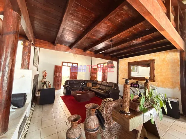 Casa 4 quartos e 3 banheiros, à venda, no bairro Vila Paloma em Itabuna
