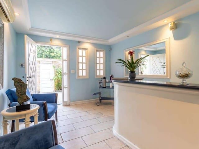 Casa com 220m² 3 quartos e 4 banheiros, à venda, no bairro Jardim Paulistano em São Paulo