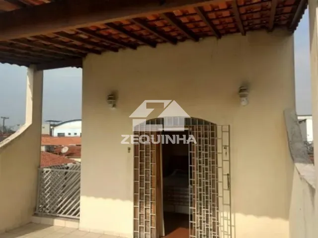 Casa com 110m² 2 quartos e 2 banheiros, à venda, no bairro Piratininga em Osasco