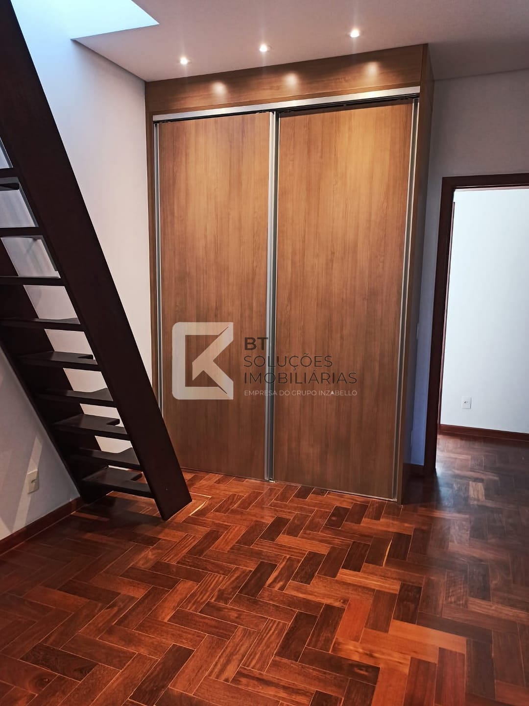 Casa, 3 quartos, 296 m² - Foto 32