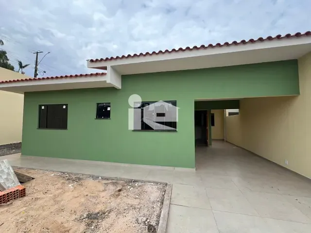 Casa com 221m² 3 quartos e 2 banheiros, à venda, no bairro Jardim Santa Monica em Rolândia