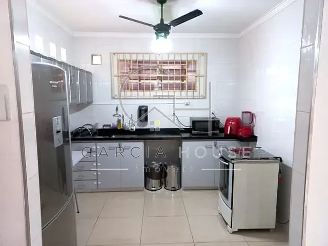 Casa com 350m² 3 quartos e 2 banheiros, à venda, no bairro Jardim Novo Mundo em Ribeirão Preto