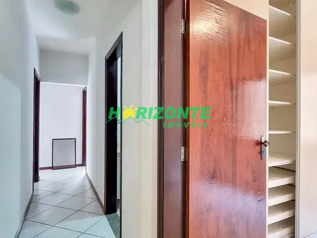 Casa com 251m² 4 quartos e 2 banheiros, para alugar, no bairro Urbanova em São José dos Campos