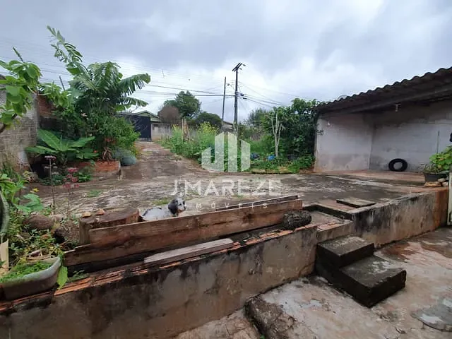 Casa com 325m² 1 quarto e 1 banheiro, à venda, no bairro Jardim América em Apucarana
