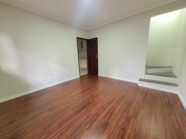Casa com 73m² 3 quartos e 3 banheiros, à venda, no bairro Vila Valqueire em Rio de Janeiro