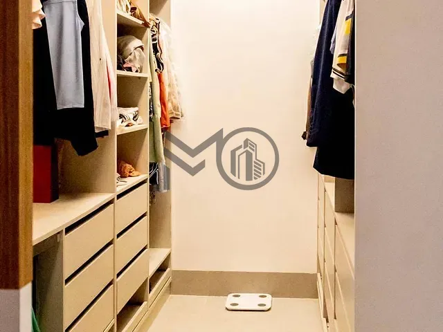 Casa com 490m² 3 quartos e 5 banheiros, à venda, no bairro Jardim Itália em Cuiabá