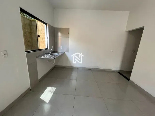 Casa 2 quartos e 1 banheiro, para alugar, no bairro Bela Vista em Paraíso do Tocantins