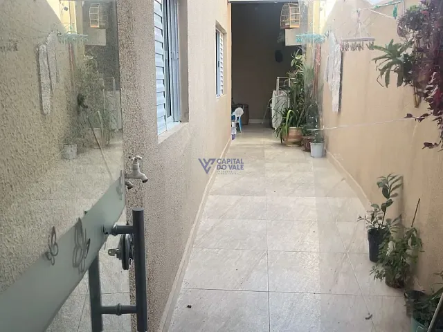 Casa com 125m² 2 quartos e 1 banheiro, à venda, no bairro Bosque dos Eucaliptos em São José dos Campos