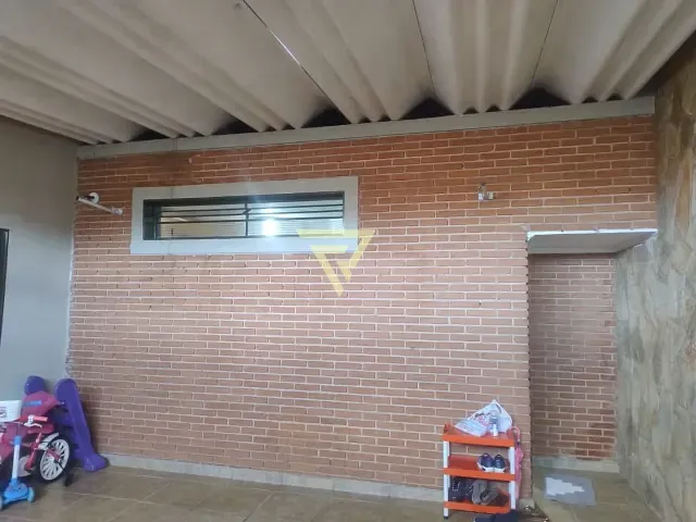 Casa com 250m² 4 quartos e 1 banheiro, à venda, no bairro Parque das Andorinhas em Ribeirão Preto