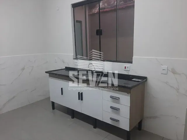 Casa com 150m² 2 quartos e 1 banheiro, à venda, no bairro Chácara das Flores em Bauru