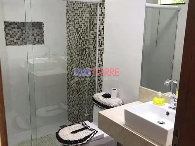 Casa 4 quartos e 4 banheiros, à venda, no bairro Califórnia em Itabuna