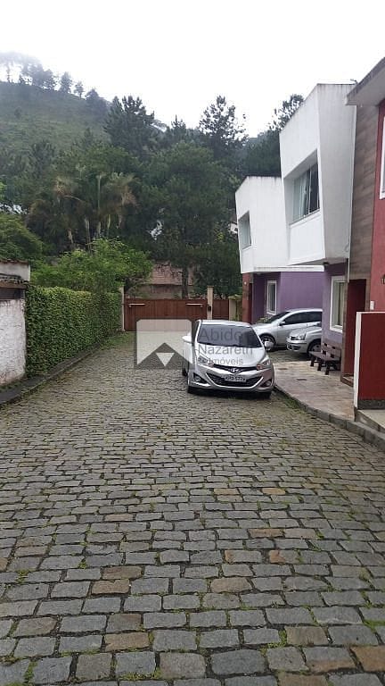 Casa à venda com 3 quartos, 110m² - Foto 2