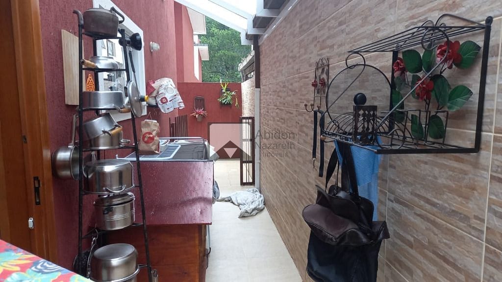 Casa à venda com 3 quartos, 110m² - Foto 17