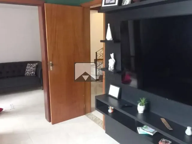 Casa com 110m² 3 quartos e 1 banheiro, à venda, no bairro Albuquerque em Teresópolis