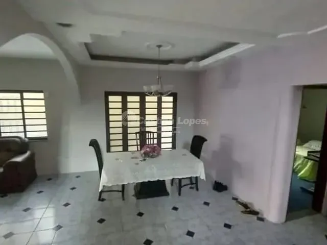 Casa 4 quartos e 3 banheiros, à venda, no bairro Ininga em Teresina