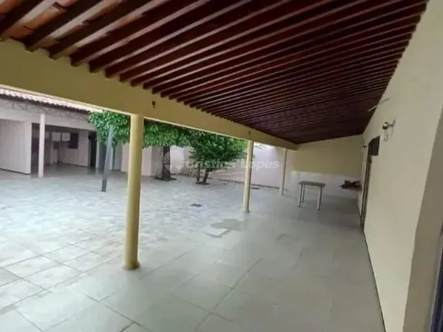 Casa 4 quartos e 3 banheiros, à venda, no bairro Ininga em Teresina
