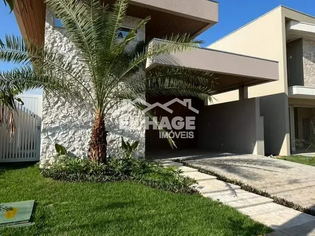 Casa com 300m² 3 quartos e 4 banheiros, à venda, no bairro Jardim Itália em Cuiabá