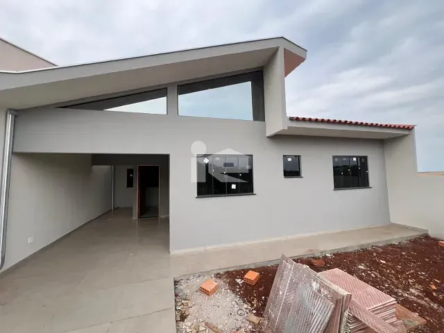 Casa com 152m² 3 quartos e 2 banheiros, à venda, no bairro Jardim Santa Monica em Rolândia