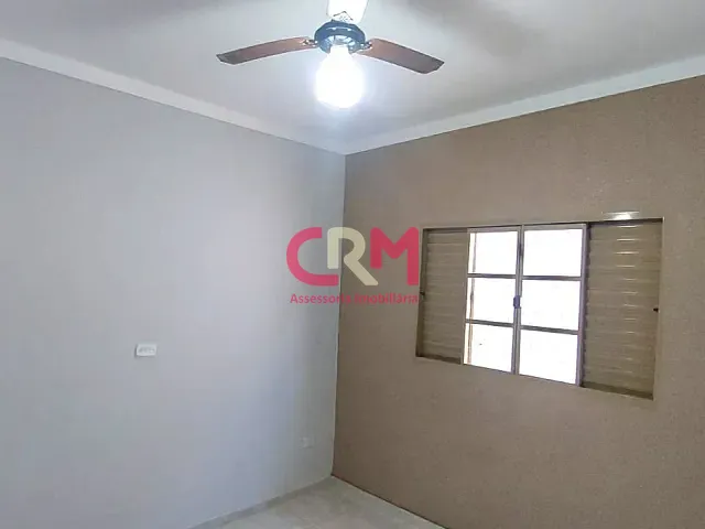 Casa 1 quarto e 1 banheiro, para alugar, no bairro Vale do Sol em Taquaritinga