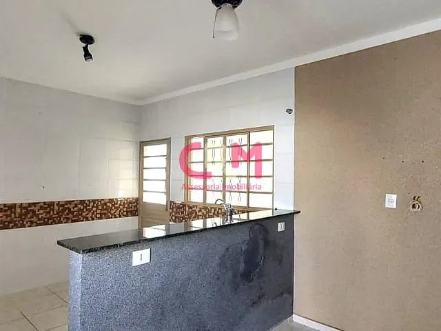Casa 1 quarto e 1 banheiro, para alugar, no bairro Vale do Sol em Taquaritinga