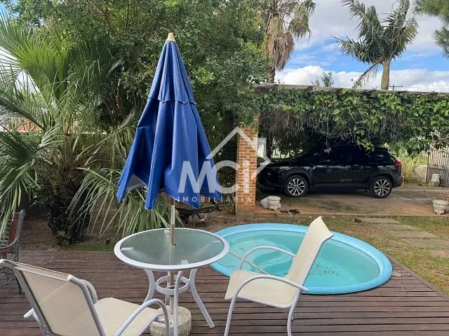 Casa com 525m² 3 quartos e 2 banheiros, à venda, no bairro Laranjal em Pelotas