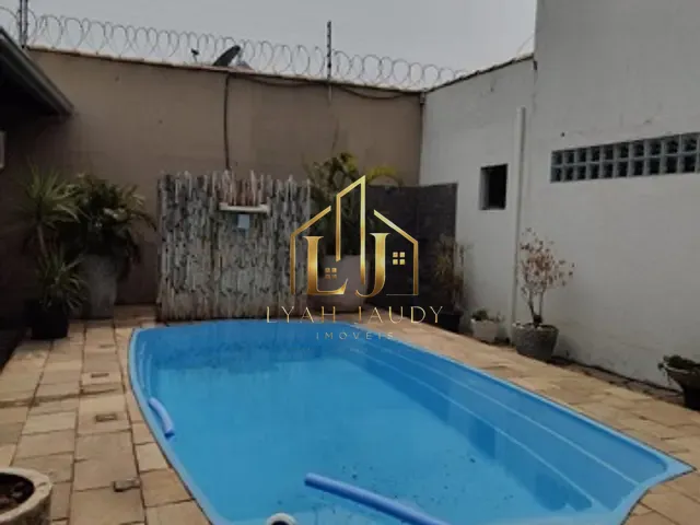 Casa com 400m² 6 quartos e 6 banheiros, à venda, no bairro Poção em Cuiabá