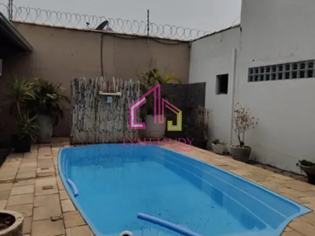 Casa com 400m² 6 quartos e 6 banheiros, à venda, no bairro Poção em Cuiabá