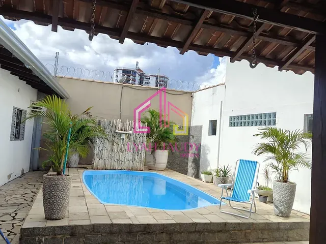 Casa com 400m² 6 quartos e 6 banheiros, à venda, no bairro Poção em Cuiabá