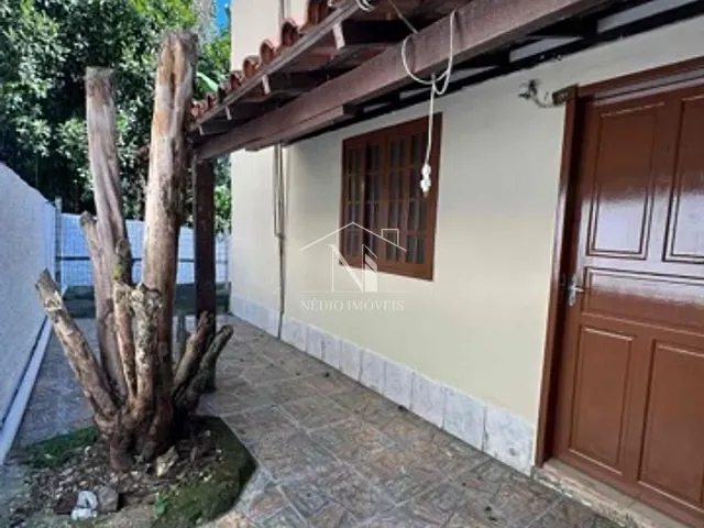 Casa 1 quarto e 1 banheiro, para alugar, no bairro Centro em Maricá