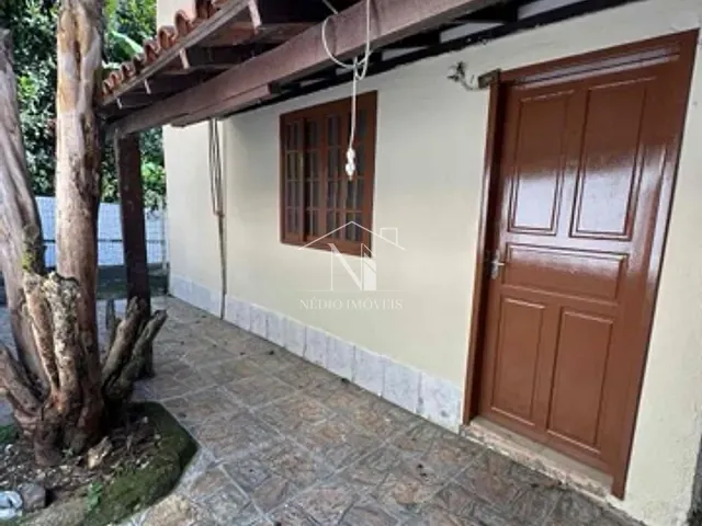 Casa 1 quarto e 1 banheiro, para alugar, no bairro Centro em Maricá
