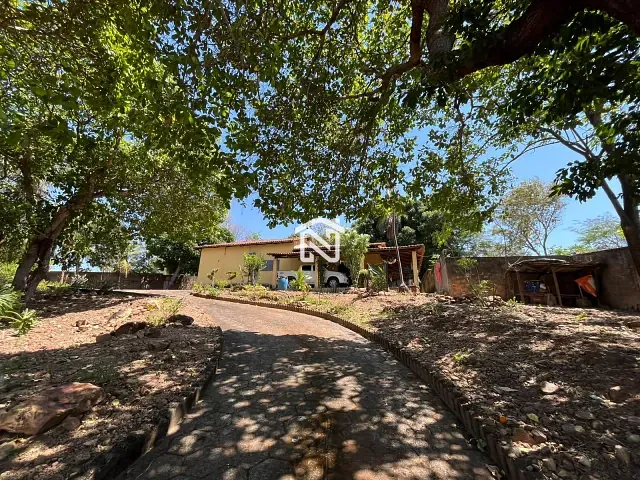 Casa com 1470m² 5 quartos e 2 banheiros, à venda, no bairro Serrano em Paraíso do Tocantins