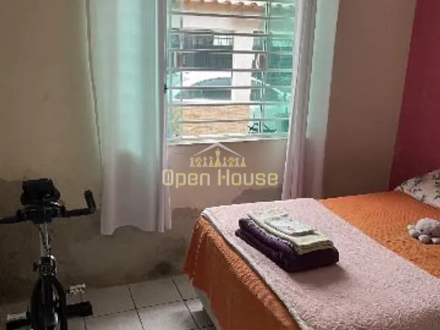 Casa com 180m² 3 quartos e 2 banheiros, à venda, no bairro Barreira Cravo em Volta Redonda