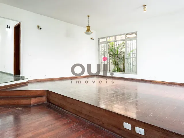 Casa 5 quartos e 3 banheiros, à venda, no bairro Morumbi em São Paulo
