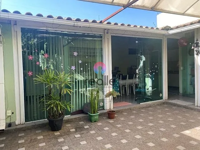 Casa com 140m² 2 quartos e 2 banheiros, à venda, no bairro Carlos Prates em Belo Horizonte