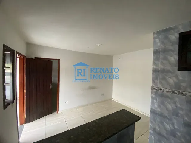 Casa 1 quarto e 1 banheiro, para alugar, no bairro Mumbuca em Maricá