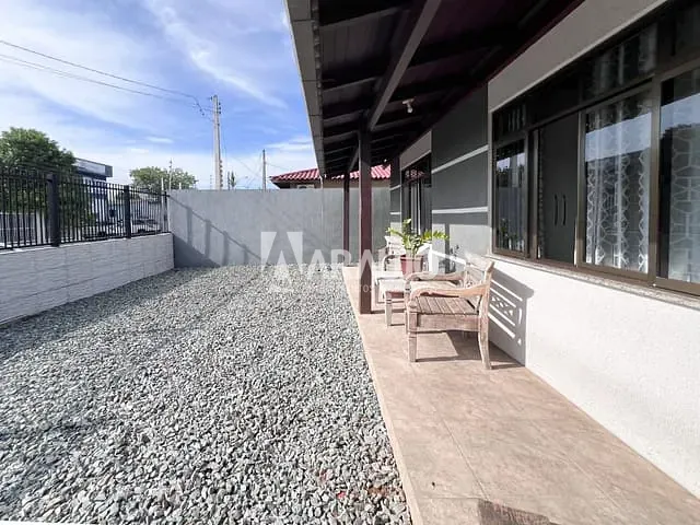 Casa com 484m² 2 quartos e 1 banheiro, à venda, no bairro Cordeiros em Itajaí