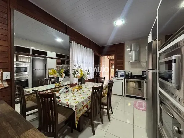 Casa 2 quartos e 2 banheiros, para alugar, no bairro São Vicente em Itajaí