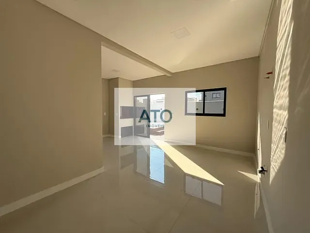 Casa com 288m² 3 quartos e 2 banheiros, à venda, no bairro Areias em Tijucas
