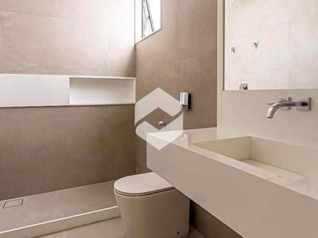 Casa com 1023m² 5 quartos e 7 banheiros, à venda, no bairro Barra da Tijuca em Rio de Janeiro