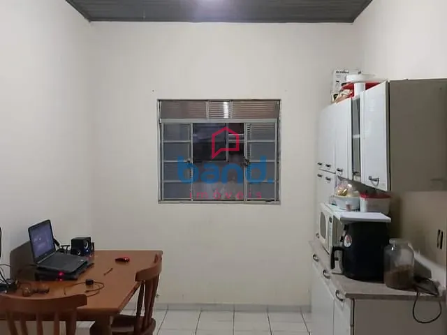 Casa com 204m² 4 quartos e 2 banheiros, à venda, no bairro Vila Tuani em Porto Feliz